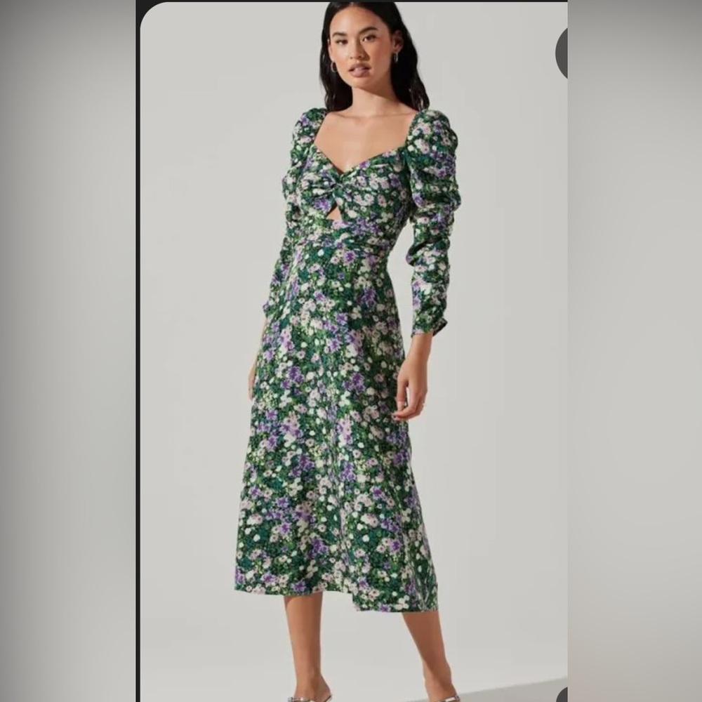 Astr Floral Long Sleeve midi Dress